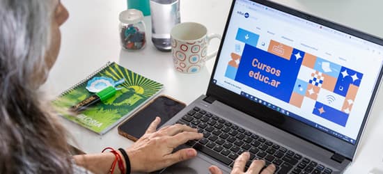 Cursos Educ.ar 2026: formación docente en IA y alfabetización